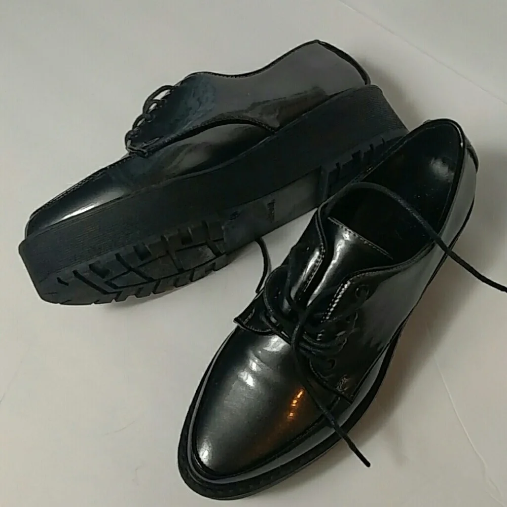 Sixty seven Dk Grey Patent Leather Platform Shoes